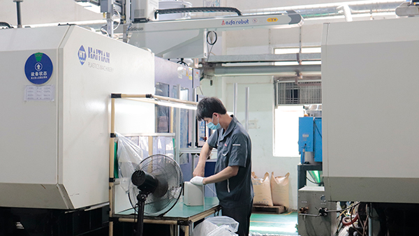 注塑加工生产工厂