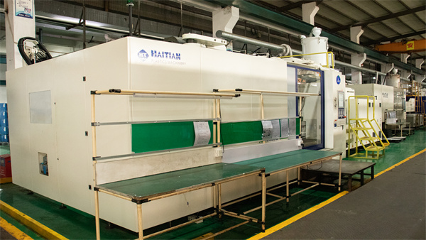 大银塑胶生产设备