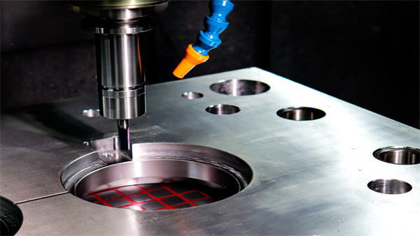 大银塑胶CNC设备