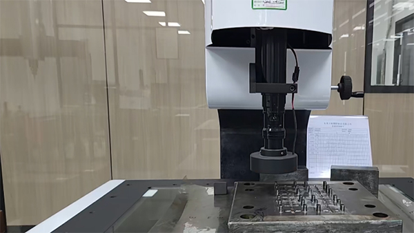 塑料模具生产要怎么提现加工喷漆的优势