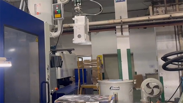 扫地机械人定制怎么来影响收缩率变化的因素