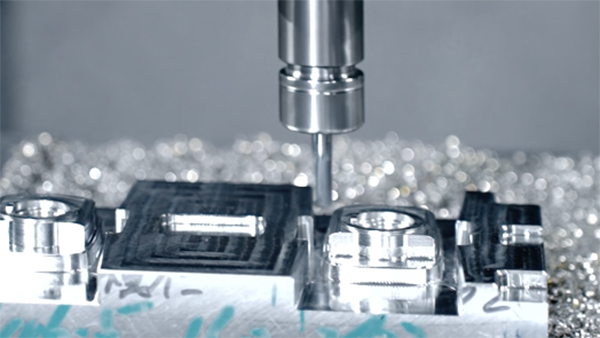 自动扫地机器代工为何要解决翘曲变形原因