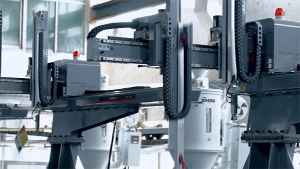 扫地机器人贴牌厂家如何解决出现冷胶残留的问题？