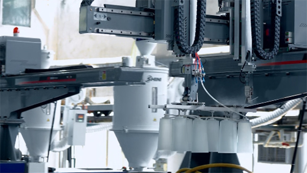 智能扫地机代工厂家塑件出现不规则沉坑的原因