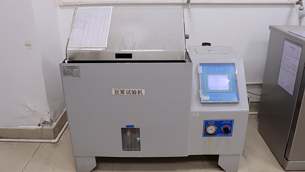 越南注塑制品出口修边冲孔模具设计前注意问题