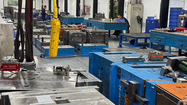 越南注塑原材料与拉延注塑模具的设计要点关系