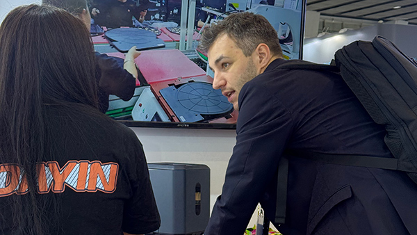 东莞注塑模具加工制造厂商