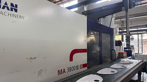 飞镖靶加工厂家注塑加工时影响塑料结晶的因素