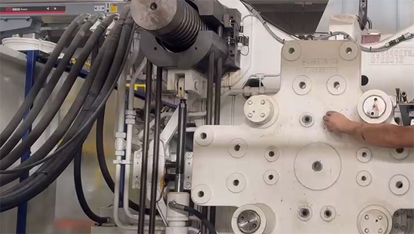 东莞大型注塑模具厂家