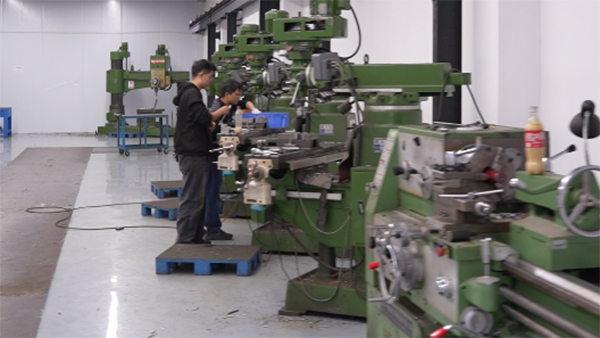 扫地机器人注塑加工