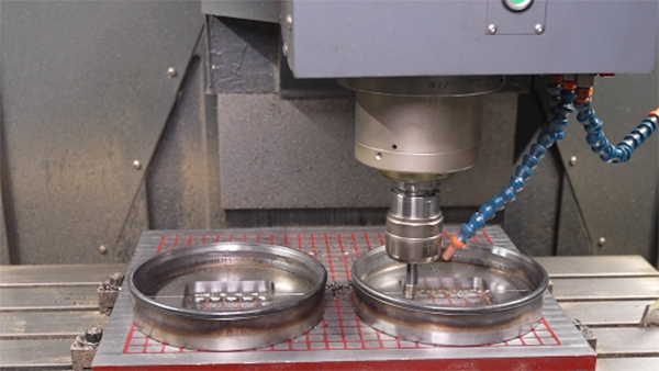 塑胶餐具模具ODM冲压模具部件为什么要加热组装?