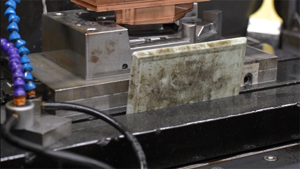 模具厂塑胶产品开模用什么钢材怎么选择？