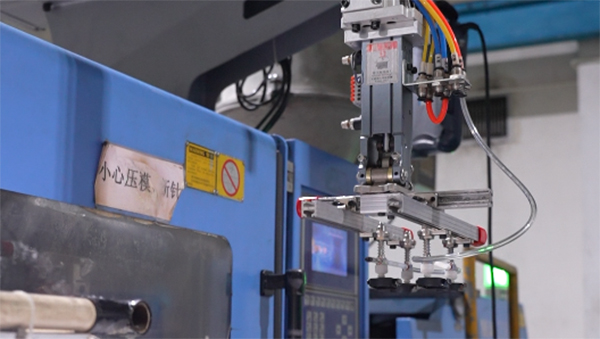 东莞注塑加工厂针对模具的打磨抛光事项