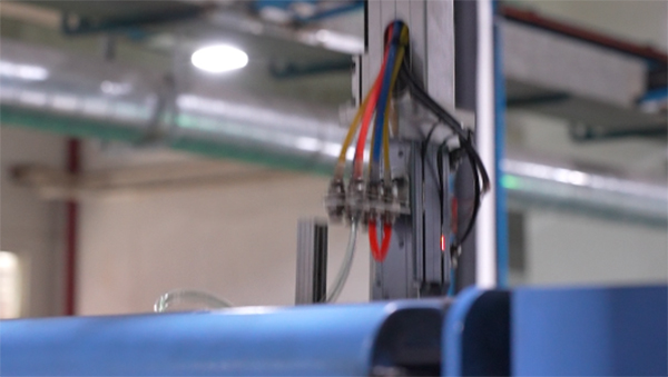 oem注塑产品代工如何控制生产车间的耗能