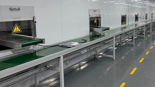 东莞模具注塑加工不得不说的注塑机设备基础知识