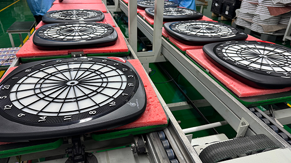 飞镖靶加工厂家电话专注注塑加工生产塑料件