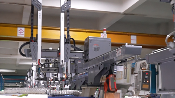 扫地机器人模具图解要使用好的模具钢材根本性要素