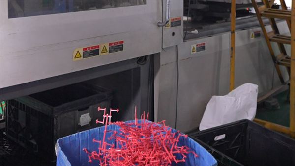 大型注塑产品加工