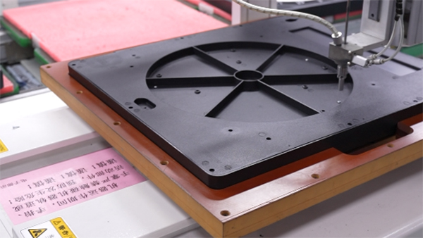 东莞注塑加工厂注塑件划伤的处理措施