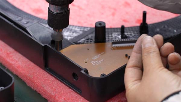 扫地机开模注塑费用如何来处理脱模问题困难