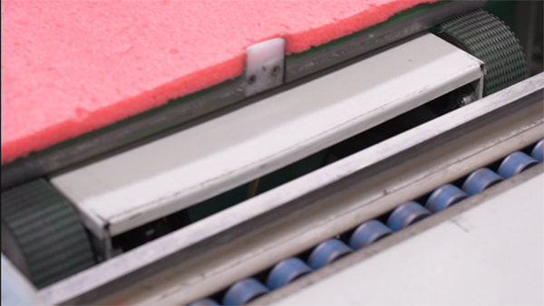 塑胶模具加工价格怎么看？由哪六部分组成的模具？