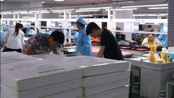 广州加工塑料模具教你避免加工压伤有方法