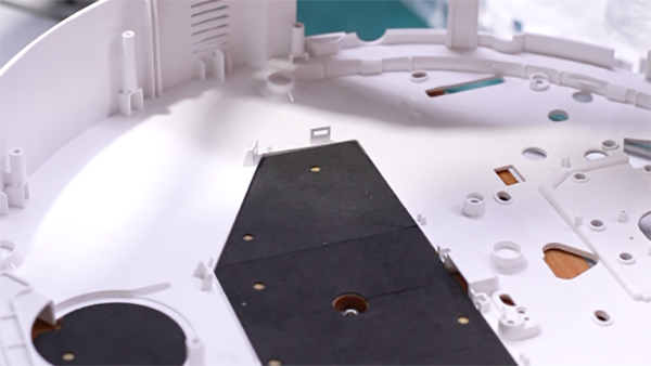 中国大型注塑加工斜顶用什么材料做好