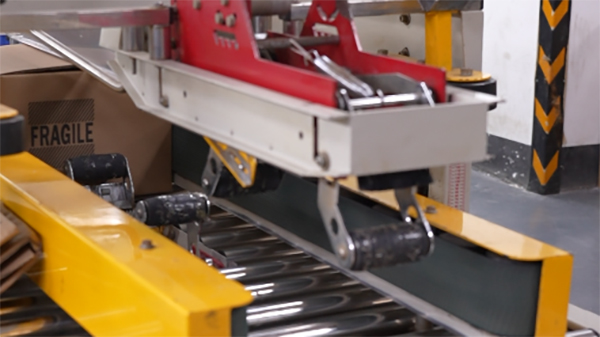 扫地机塑胶外壳加工影响精度的原因主要有哪些？