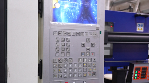 东莞塑胶模具生产商：精密注塑的核心控制条件解析