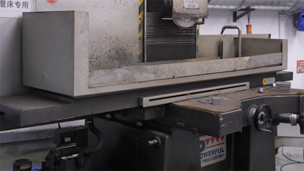 扫地机器人代工厂正视使用寿命