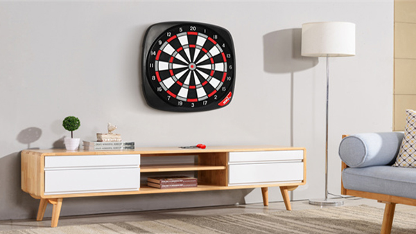 大型塑胶模具注塑：塑料选材的核心逻辑与关键考量