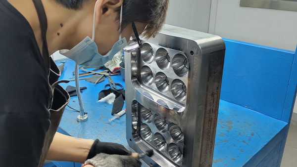 家电注塑厂家：注塑精密加工开模困难的成因与对策