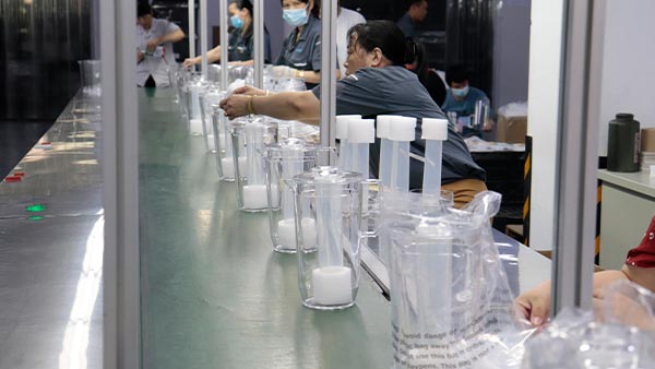 塑胶餐具模具厂：浇注系统设计，平衡品质与效率的核心