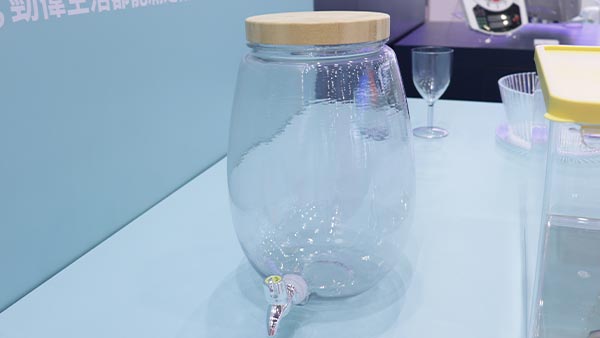 东莞注塑加工_塑胶件成型后加工_大银塑胶 东莞注塑加工_塑胶件成型后加工_大银塑胶