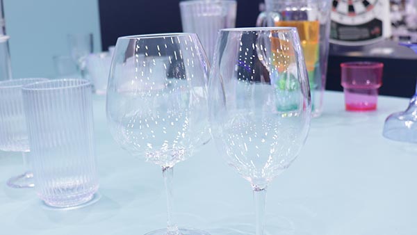 东莞注塑模具加工制造厂商_模具开发与成型_大银 东莞注塑模具加工制造厂商_模具开发与成型_大银